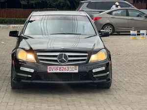 Mercedes-Benz C300 2013 Black