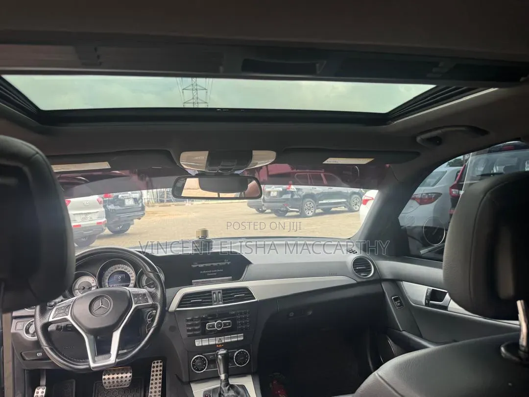 Mercedes-Benz C300 2013 Black