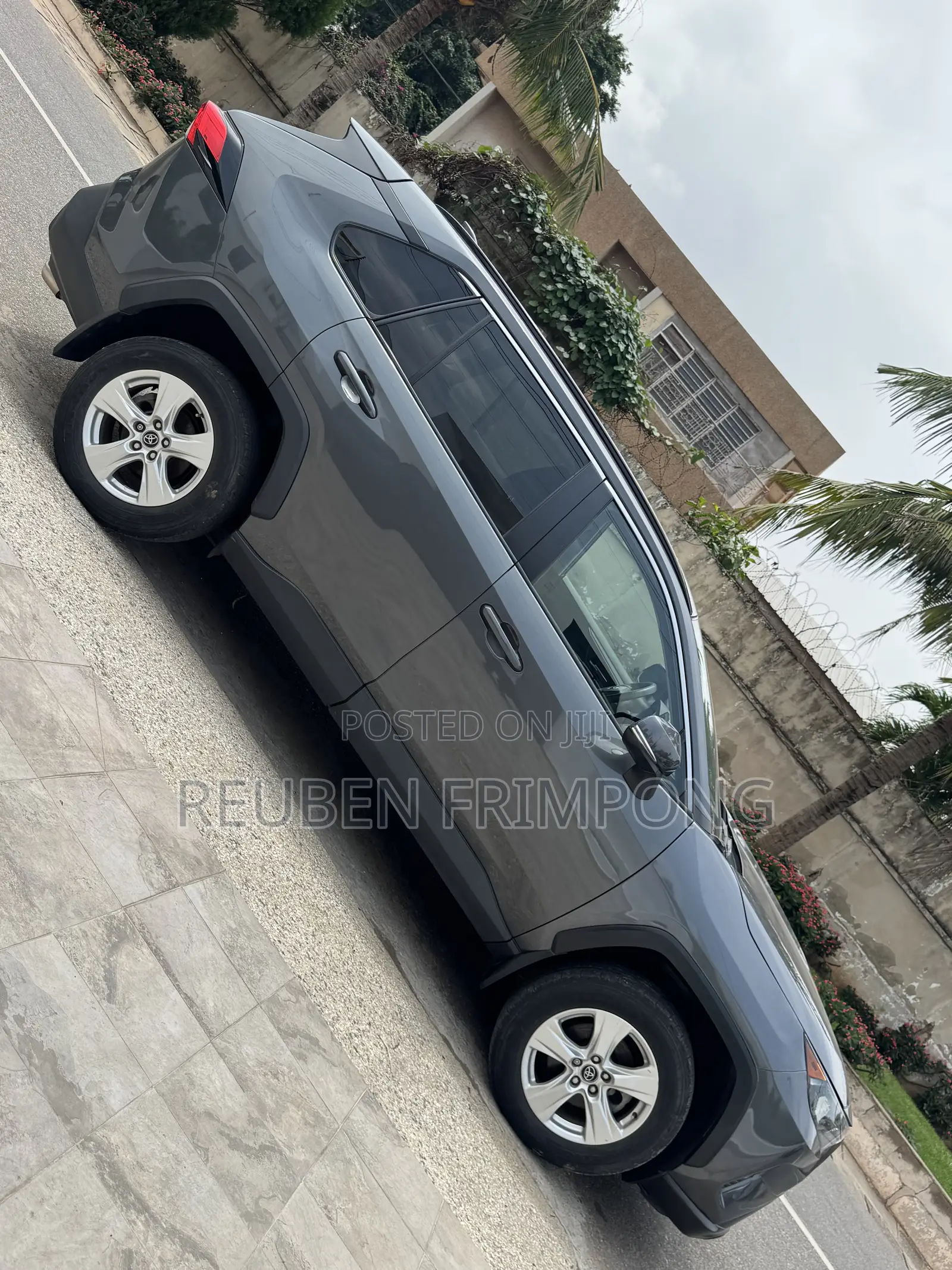 Toyota RAV4 2020 Gray