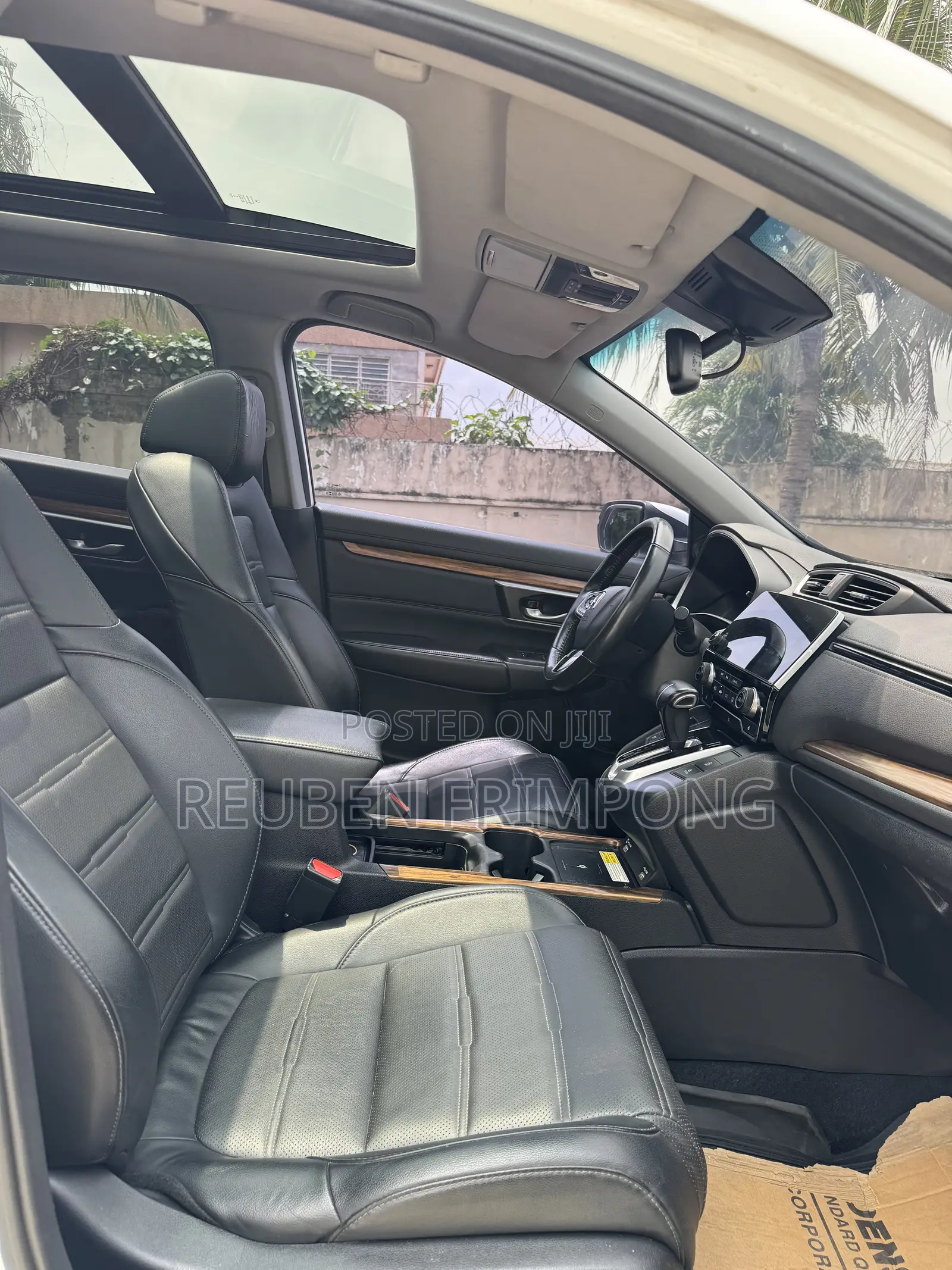 Honda CR-V Touring 2021 White
