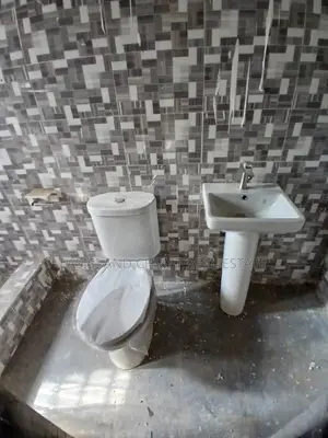 1bdrm Apartment in Lasisi And Christ, Amasaman for rent