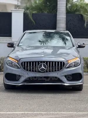 Mercedes-Benz C300 2016 Gray