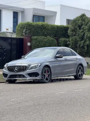 Mercedes-Benz C300 2016 Gray