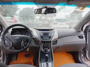 Hyundai Elantra 2013 Gray