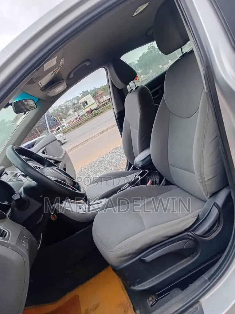 Hyundai Elantra 2013 Gray