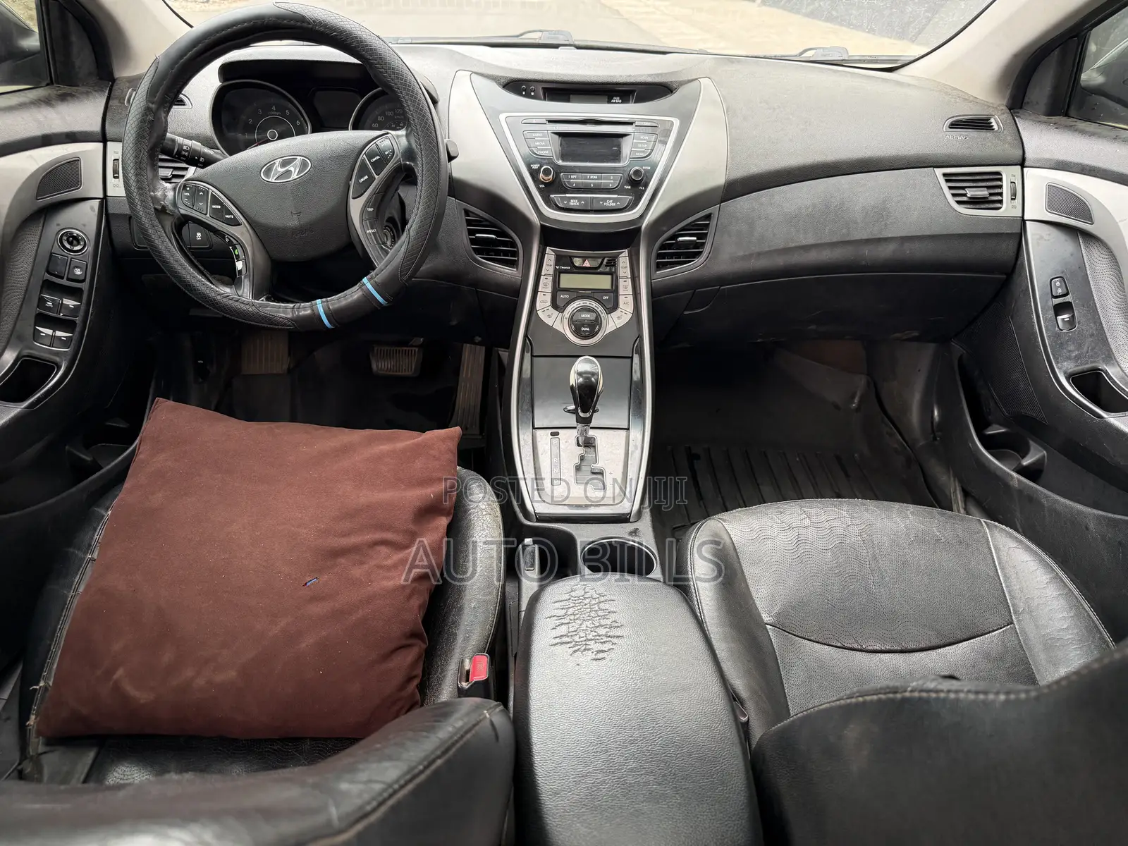 Hyundai Elantra Limited Sedan FWD (1.8L 4cyl 6A) 2013 Green