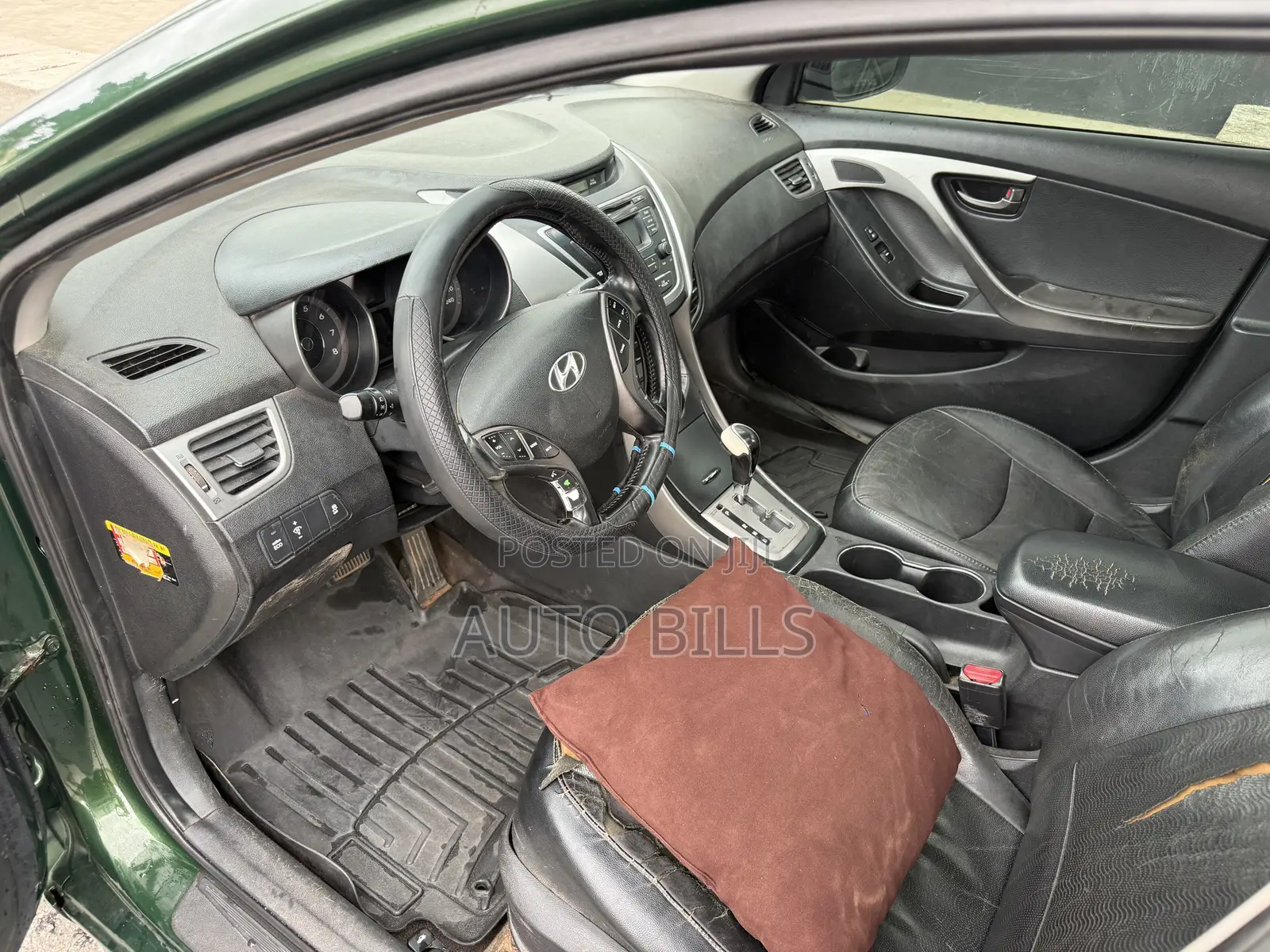 Hyundai Elantra Limited Sedan FWD (1.8L 4cyl 6A) 2013 Green