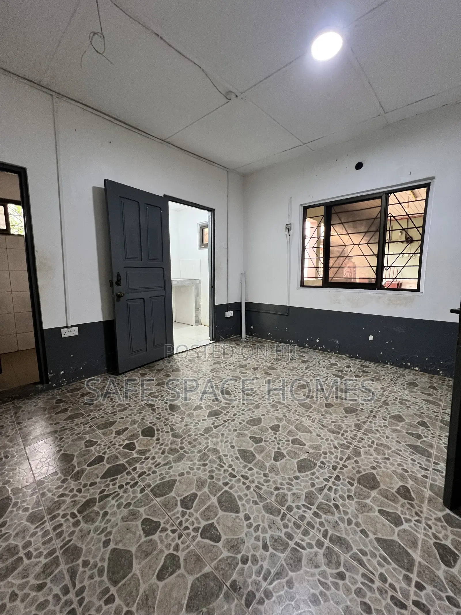 1bdrm Apartment in Burma Camp for rent
