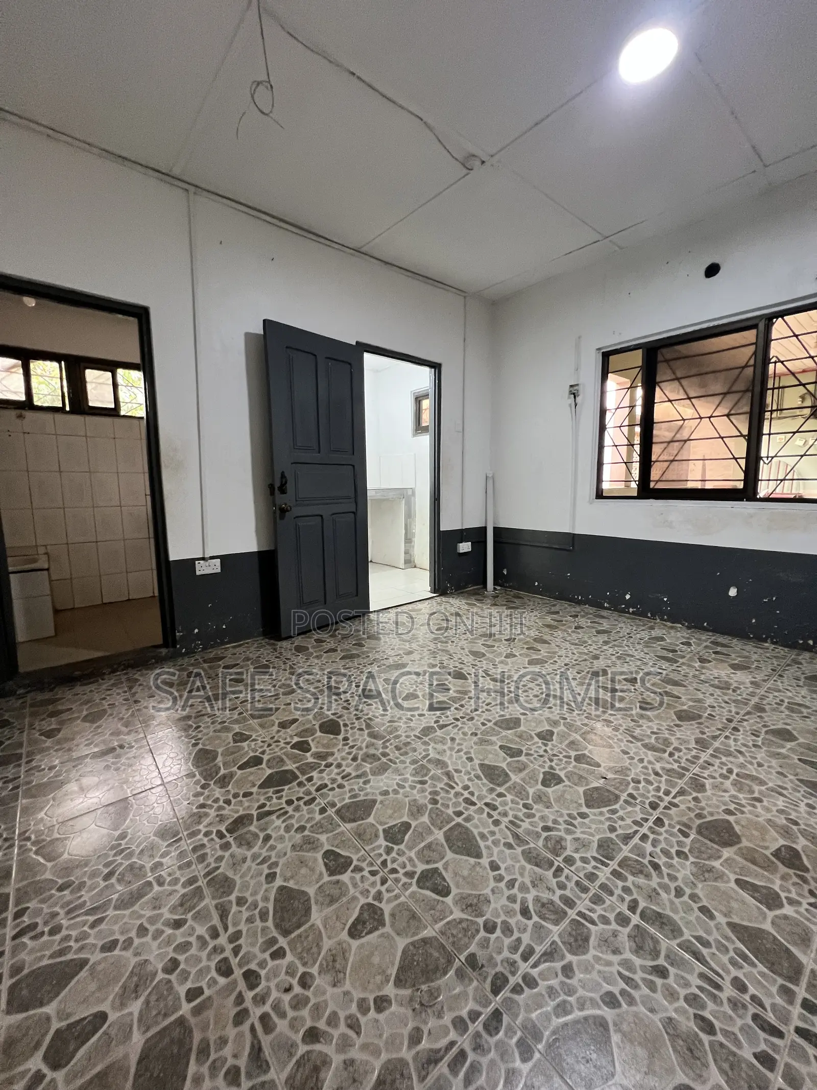 1bdrm Apartment in Burma Camp for rent