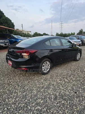 Hyundai Elantra 2020