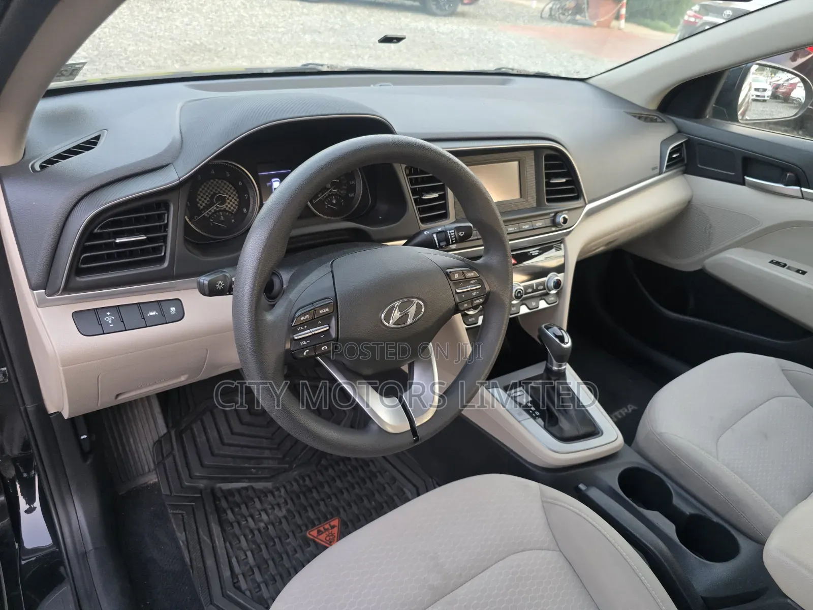 Hyundai Elantra 2020
