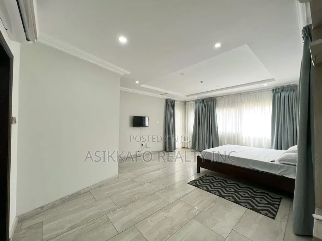 Furnished 4bdrm House in East Airport, Tseaddo for rent