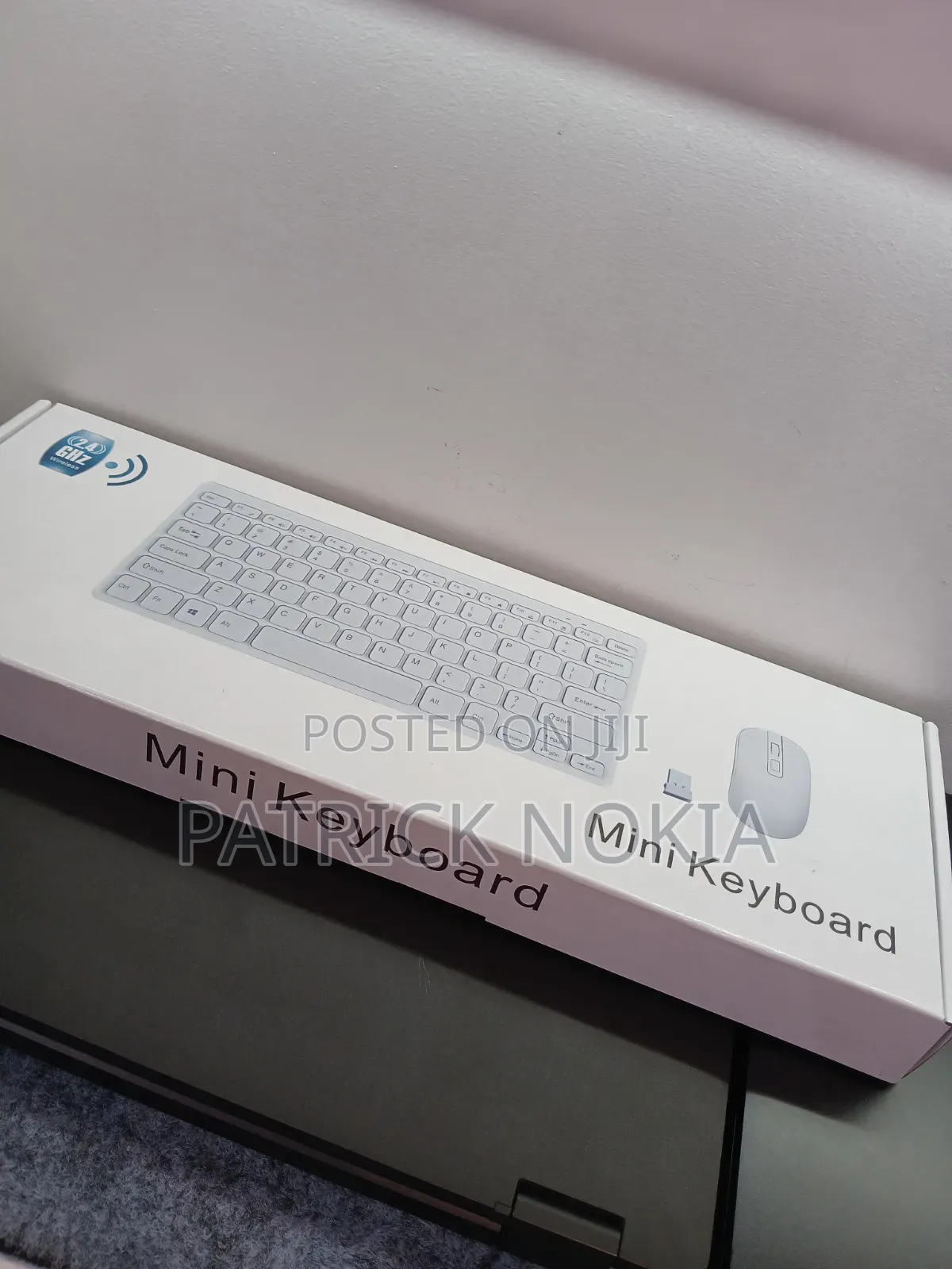 Wireless Mini Keyboard and Mouse