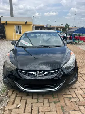 Hyundai Elantra GLS Sedan FWD (1.8L 4cyl 6A) 2013 Black