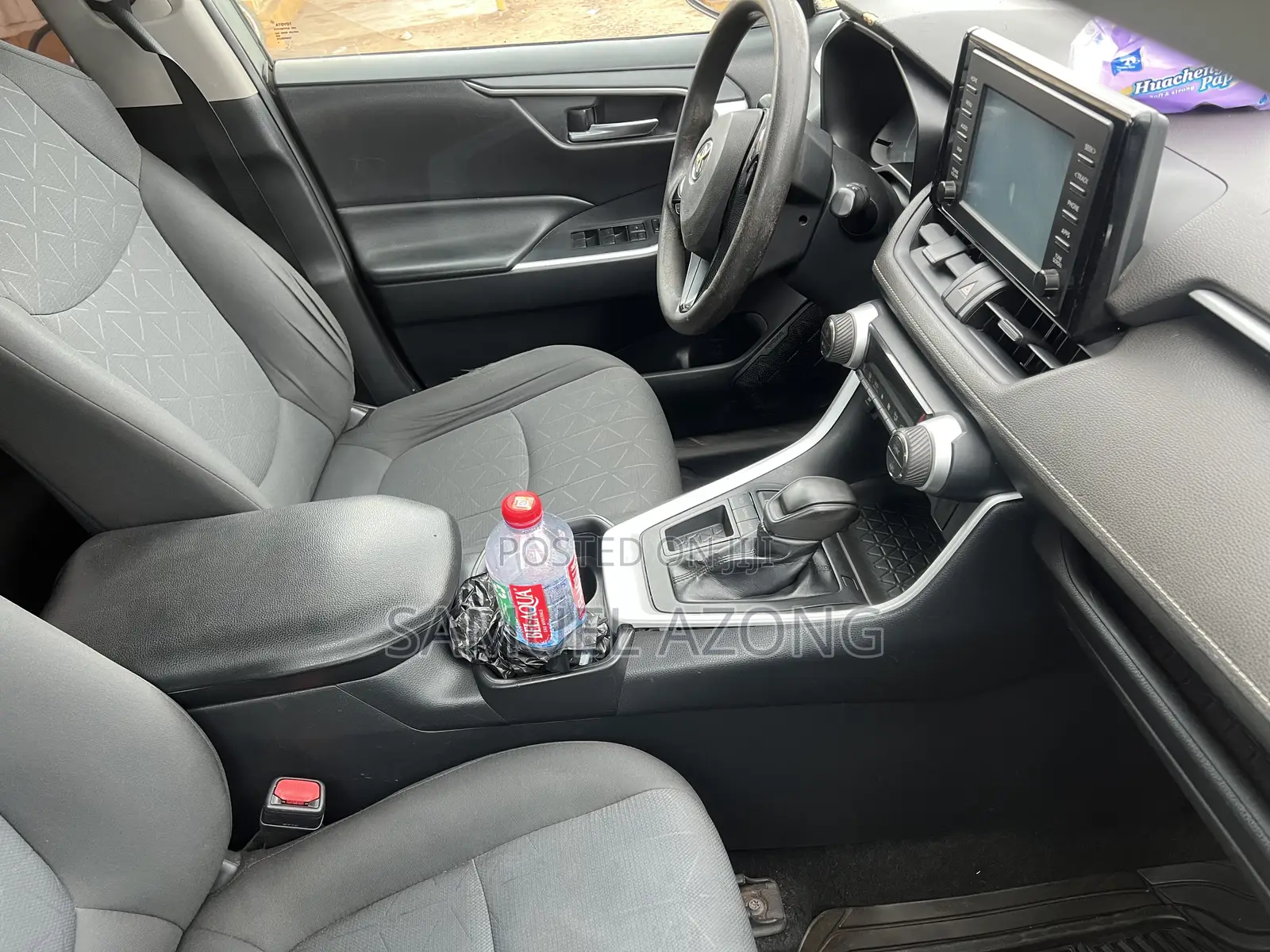 Toyota RAV4 XLE AWD 2019 Green