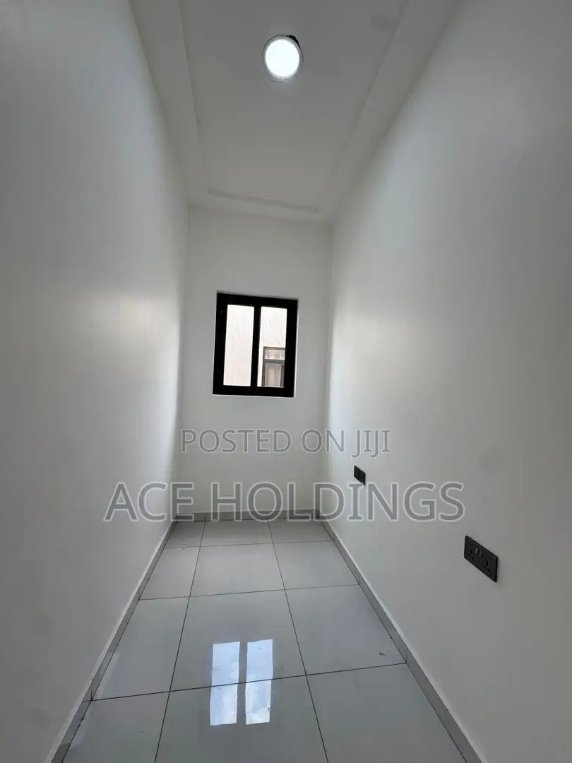 4bdrm House in East Legon Hills for sale