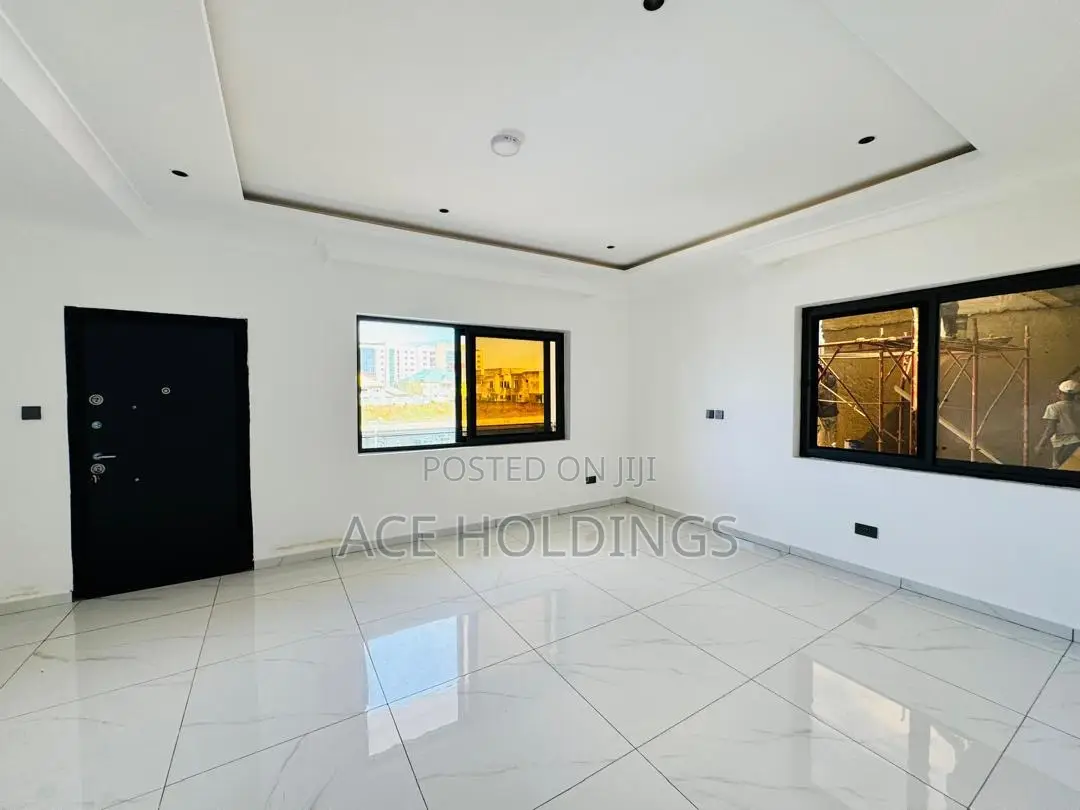 4bdrm House in Adjiringanor, Adjiriganor for sale