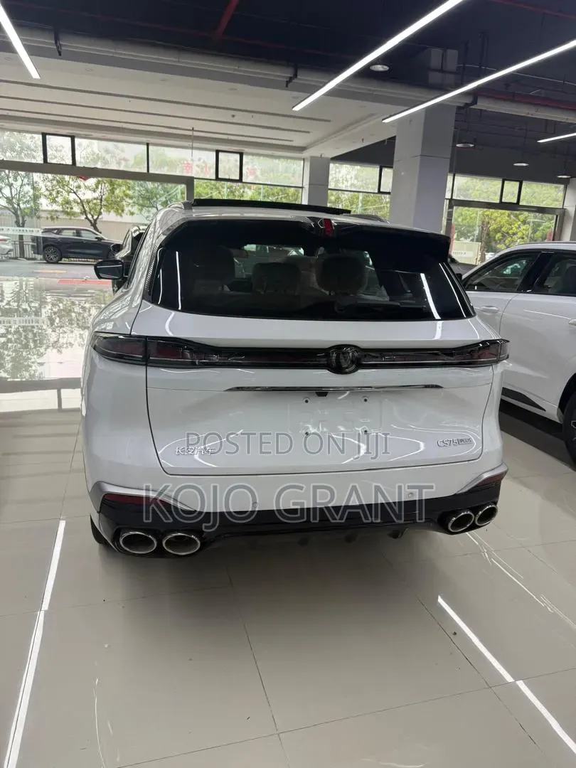New Changan CS75 2025 White