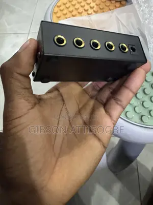 4 Channel Headphone Amplifier HA400