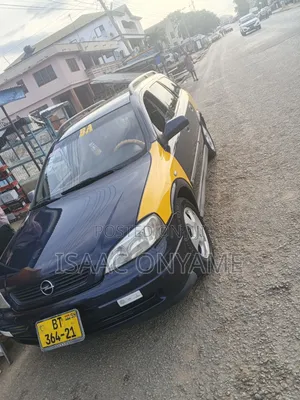 Opel Astra 2010 Blue
