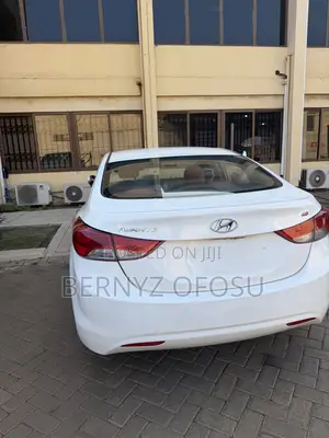 Hyundai Avante 2014 White