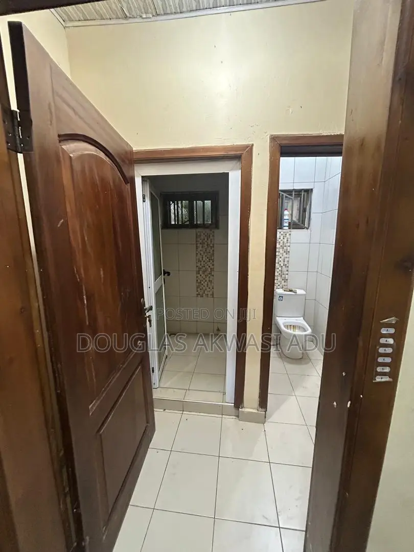 3bdrm House in Mountain View Estate, Ablorh Adjei for rent