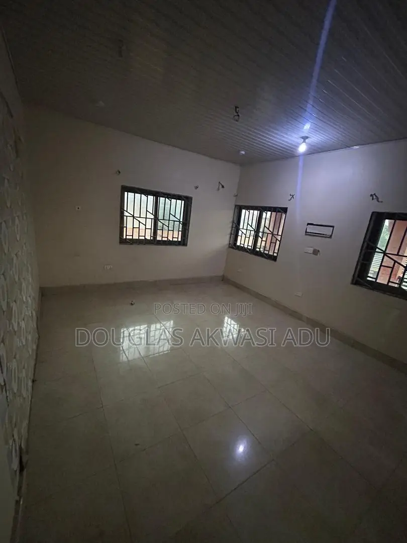 3bdrm House in Mountain View Estate, Ablorh Adjei for rent