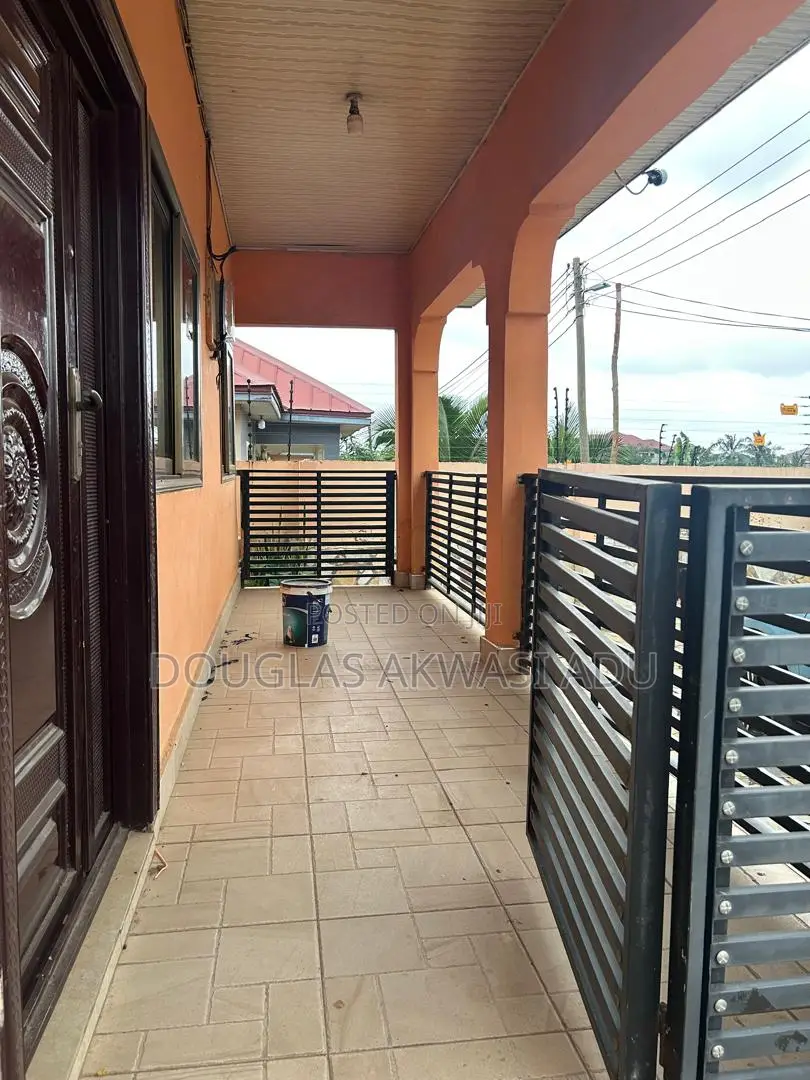 3bdrm House in Mountain View Estate, Ablorh Adjei for rent