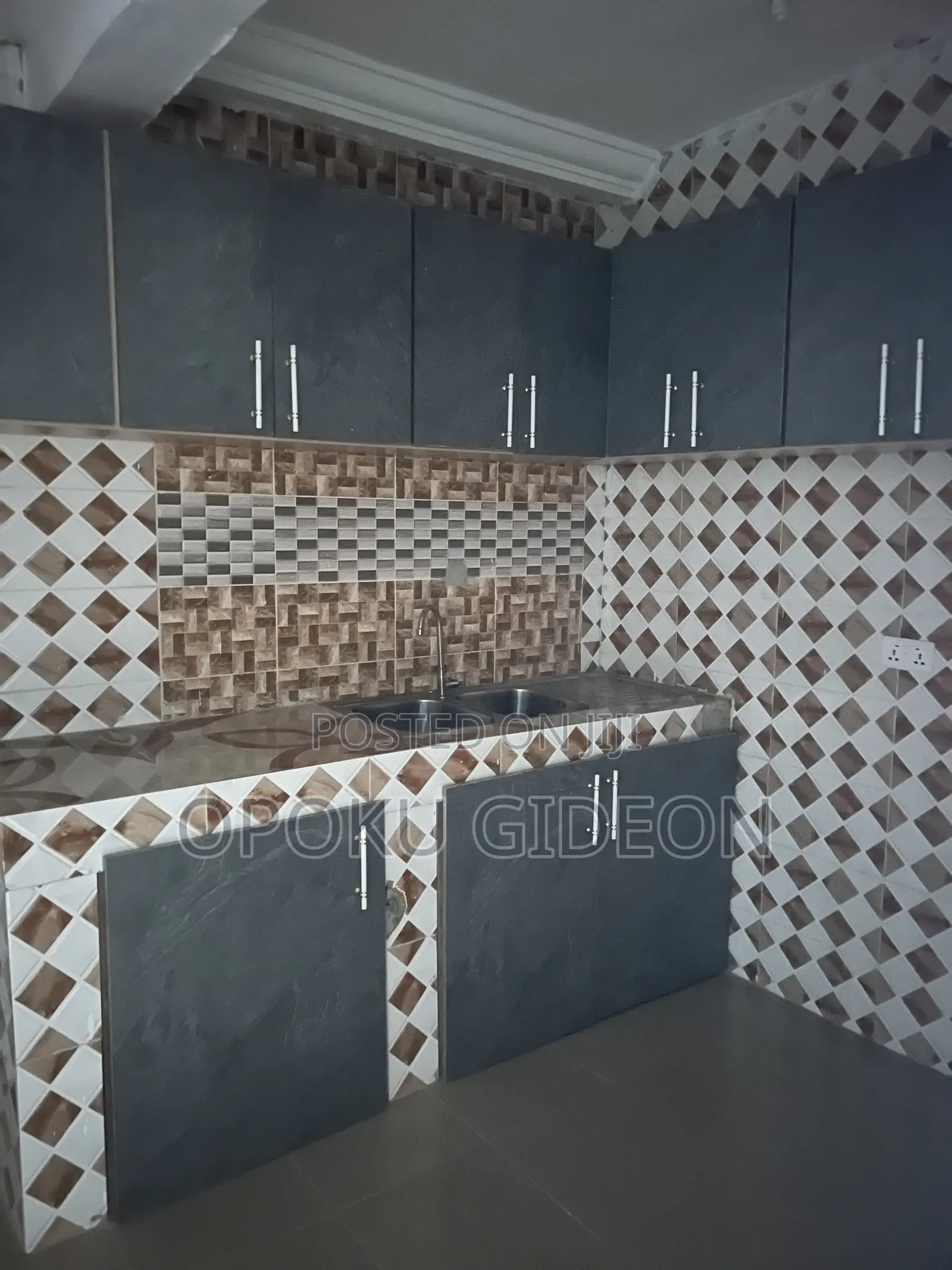 1bdrm Apartment in Curve, Ablekuma for rent