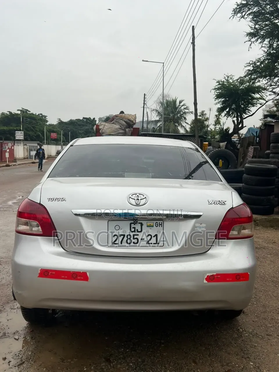Toyota Yaris 2010 Silver
