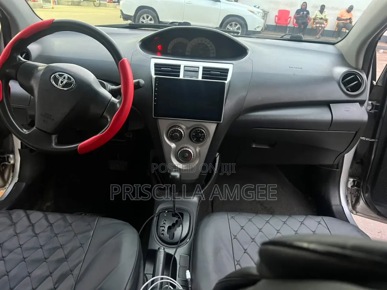 Toyota Yaris 2010 Silver