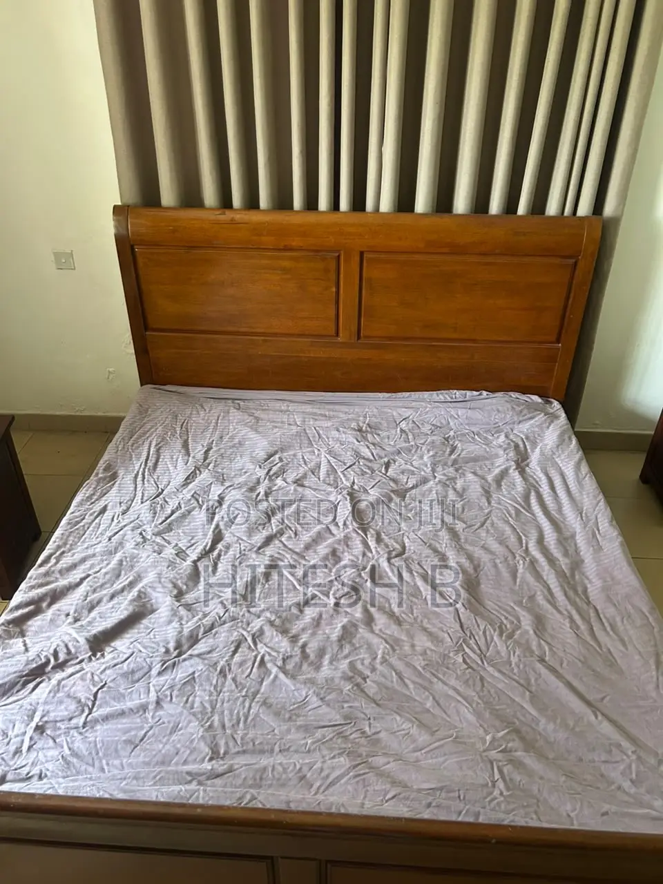 King Size Bed 1