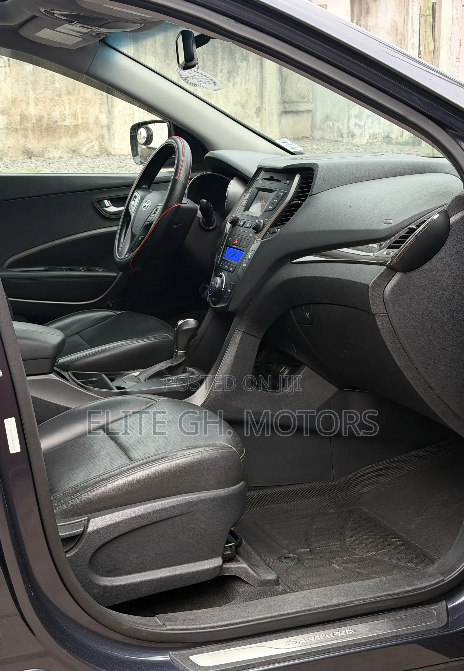 Hyundai Santa Fe 2016 Black