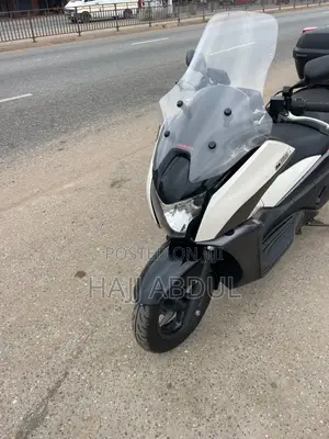 Honda Forza 2022 White