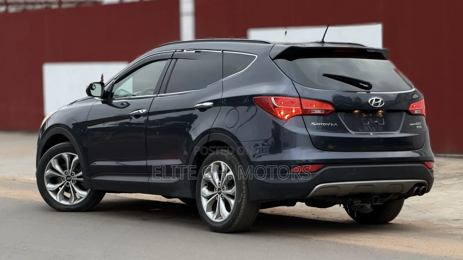 Hyundai Santa Fe 2016 Black