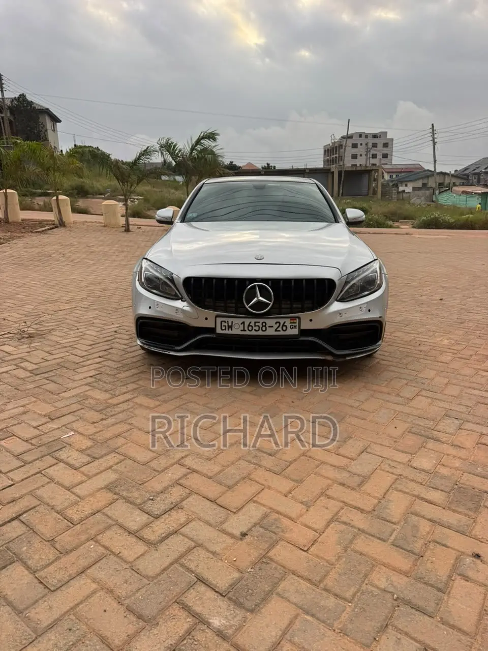 Mercedes-Benz C300 Luxury 4dr AWD 4Matic Sedan (2.0L 4cyl 7A) 2015