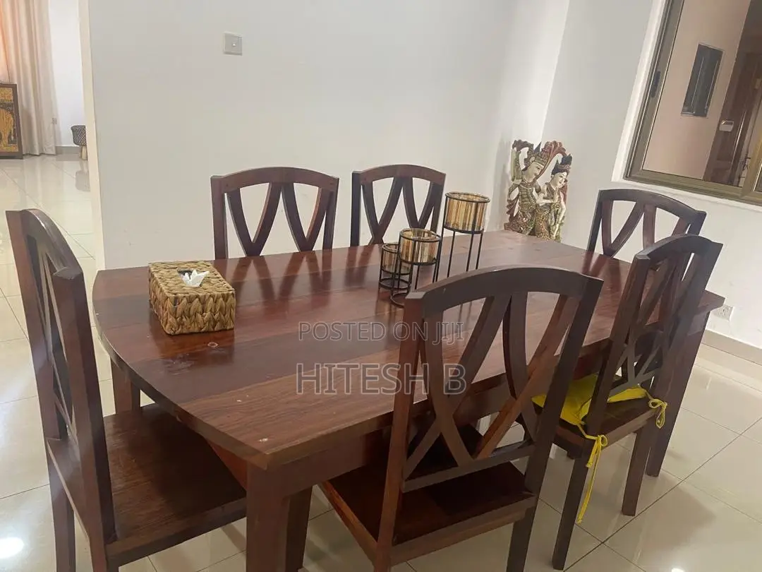 Dinning Table With Chair