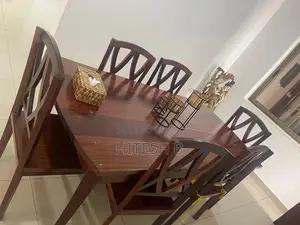 Dinning Table With Chair