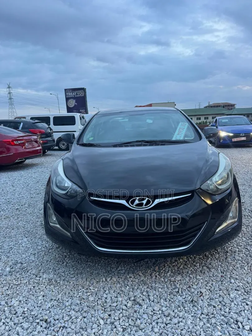 Hyundai Elantra 2016 Black