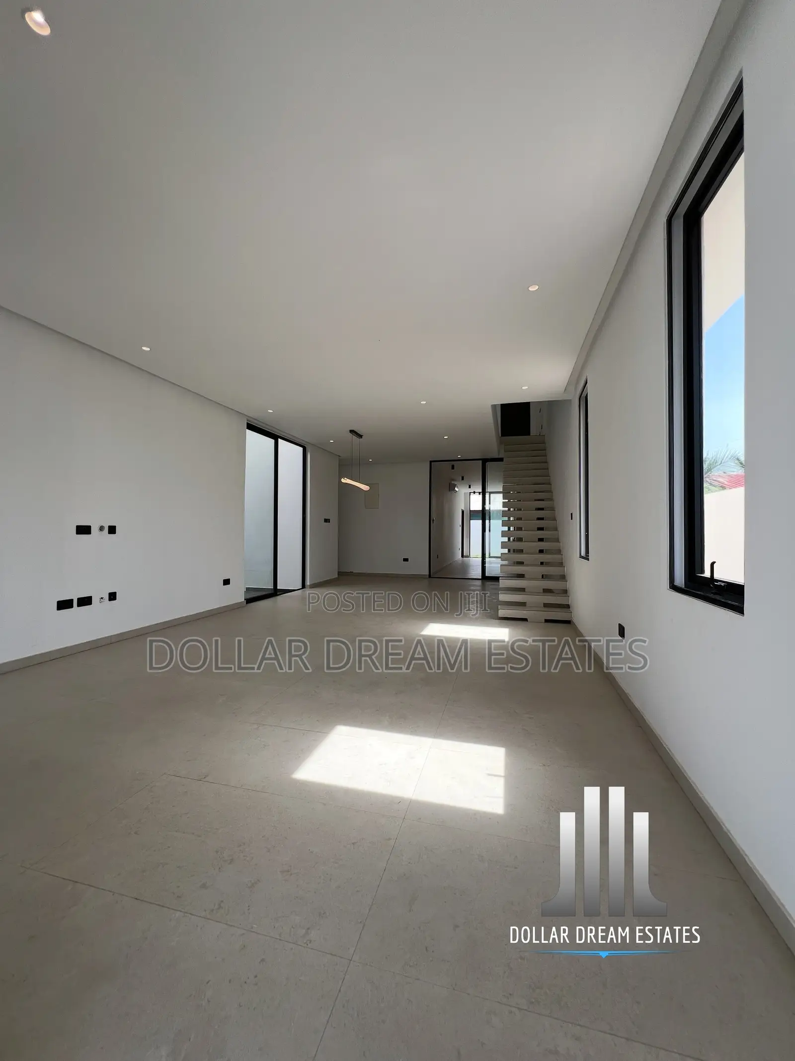 5bdrm House in Spintex for sale
