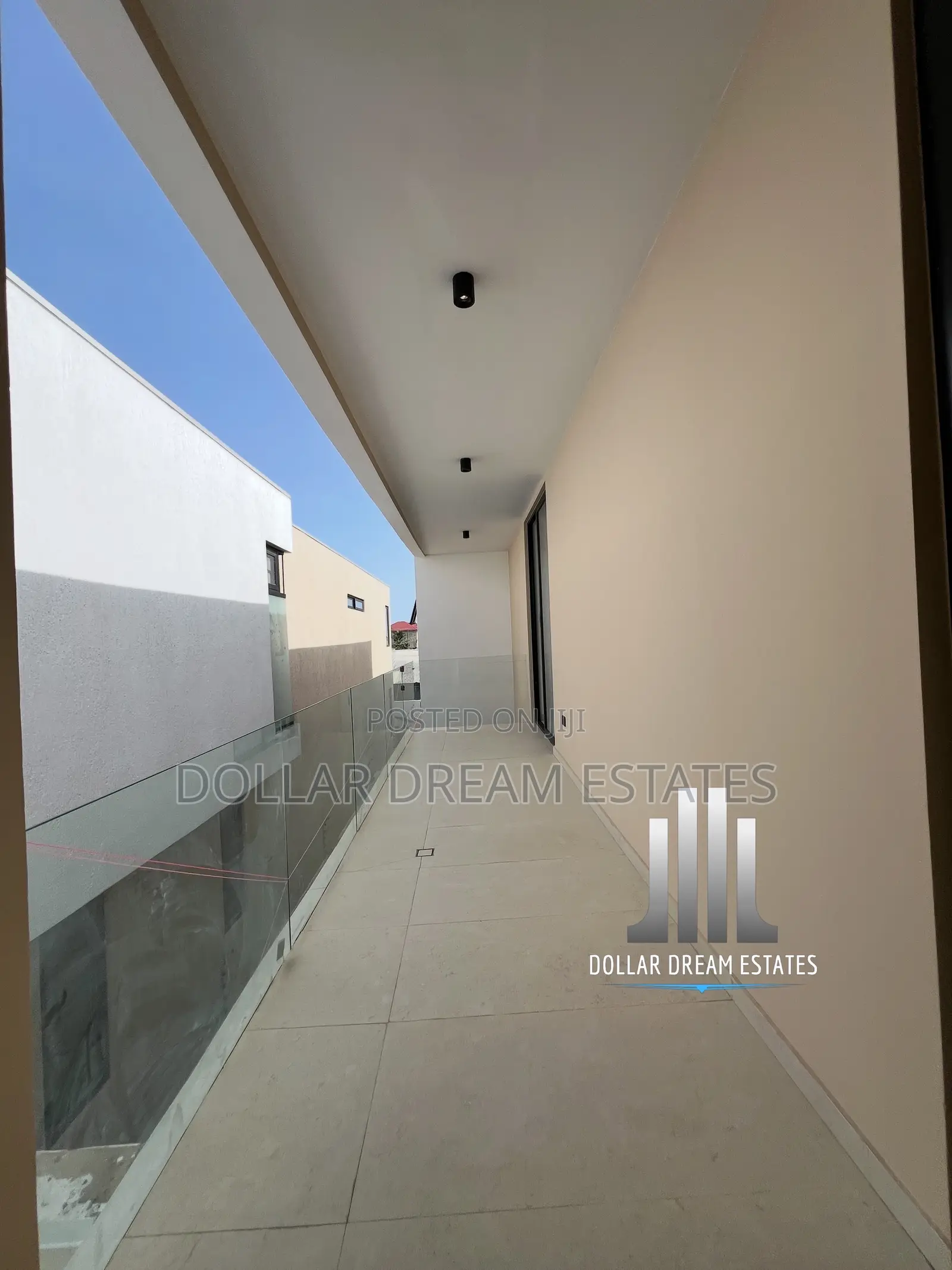 5bdrm House in Spintex for sale