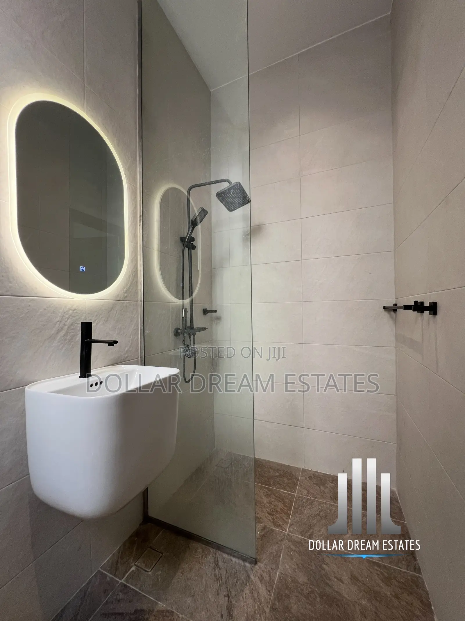 5bdrm House in Spintex for sale
