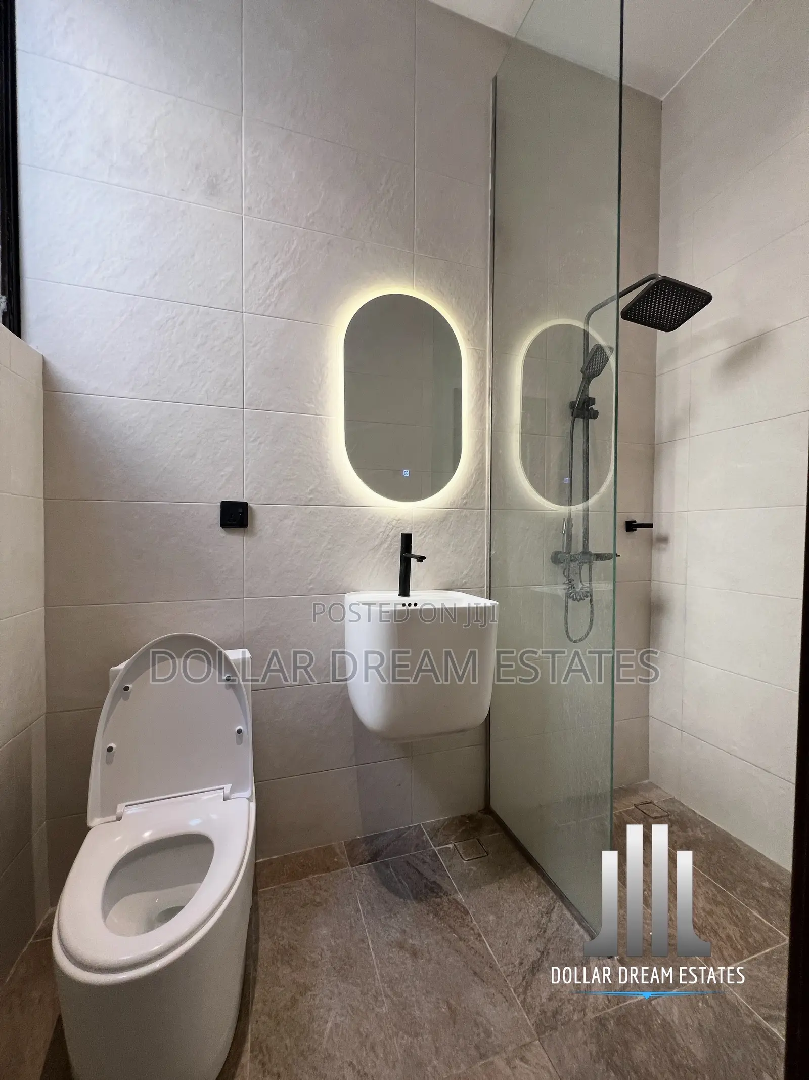 5bdrm House in Spintex for sale
