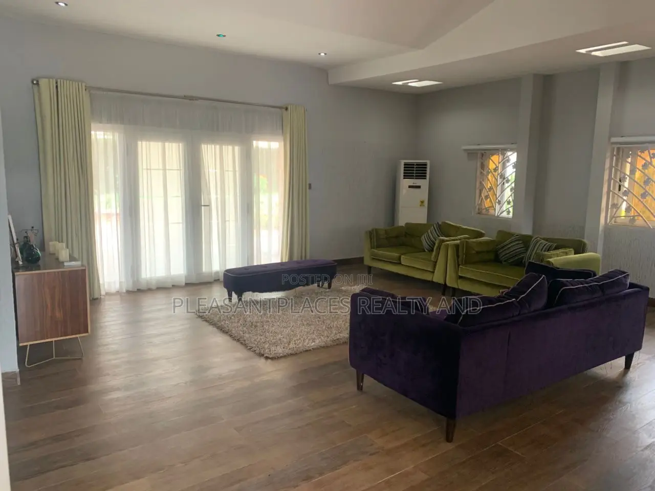 4bdrm House in Pleasantplaces And, East Legon for rent