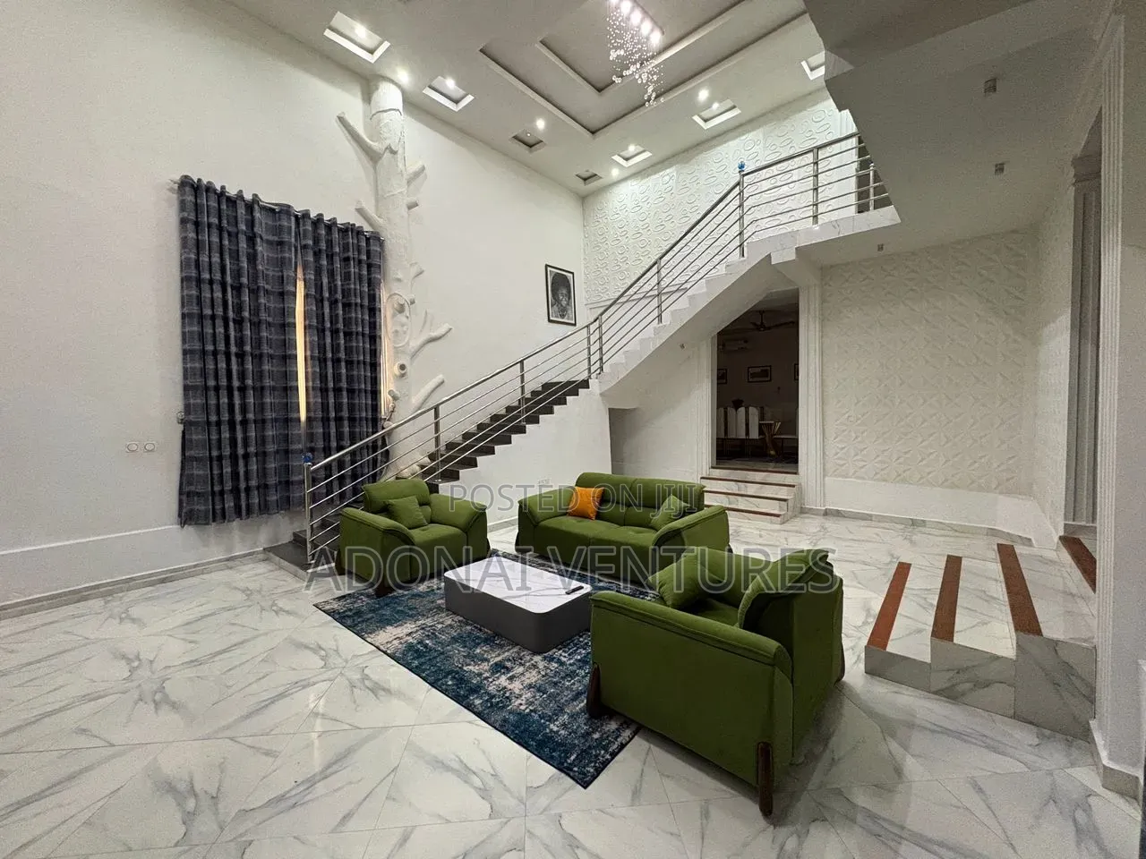 Furnished 6bdrm House in Abrepo Bronikrom, Kumasi Metropolitan for sale