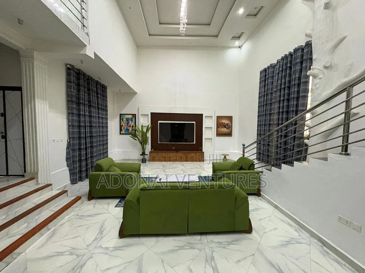 Furnished 6bdrm House in Abrepo Bronikrom, Kumasi Metropolitan for sale