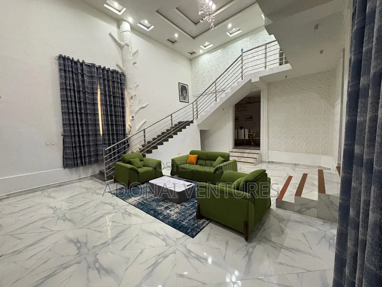 Furnished 6bdrm House in Abrepo Bronikrom, Kumasi Metropolitan for sale