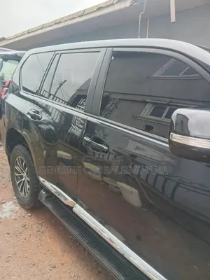 Toyota Land Cruiser Prado 4.0 Petrol TX 2016 Black