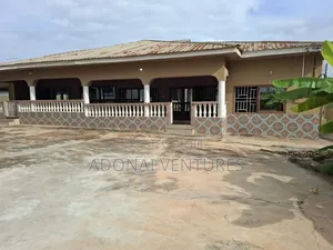 3bdrm Apartment in Sokoban Ampabame, Kumasi Metropolitan for rent