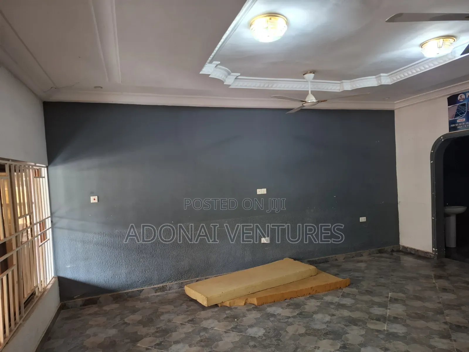 3bdrm Apartment in Sokoban Ampabame, Kumasi Metropolitan for rent